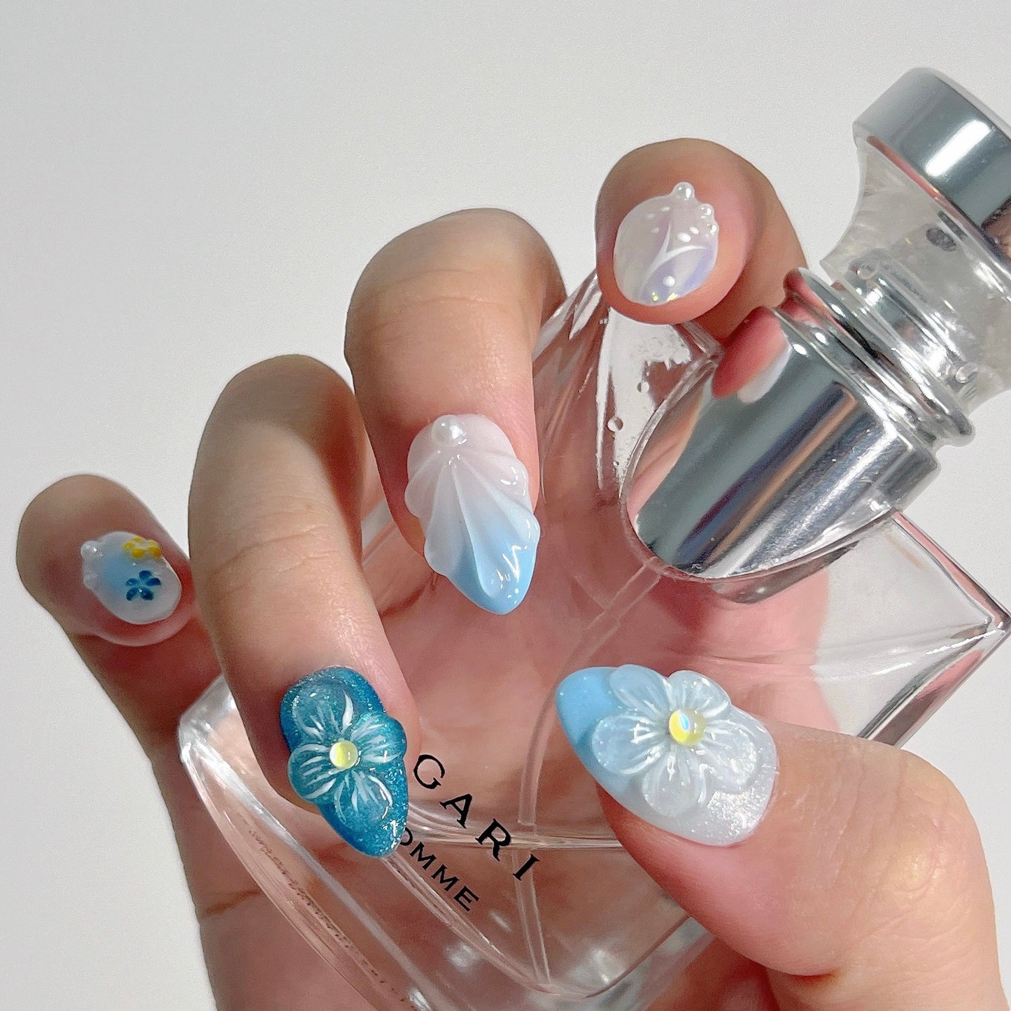 Breezy Blooms