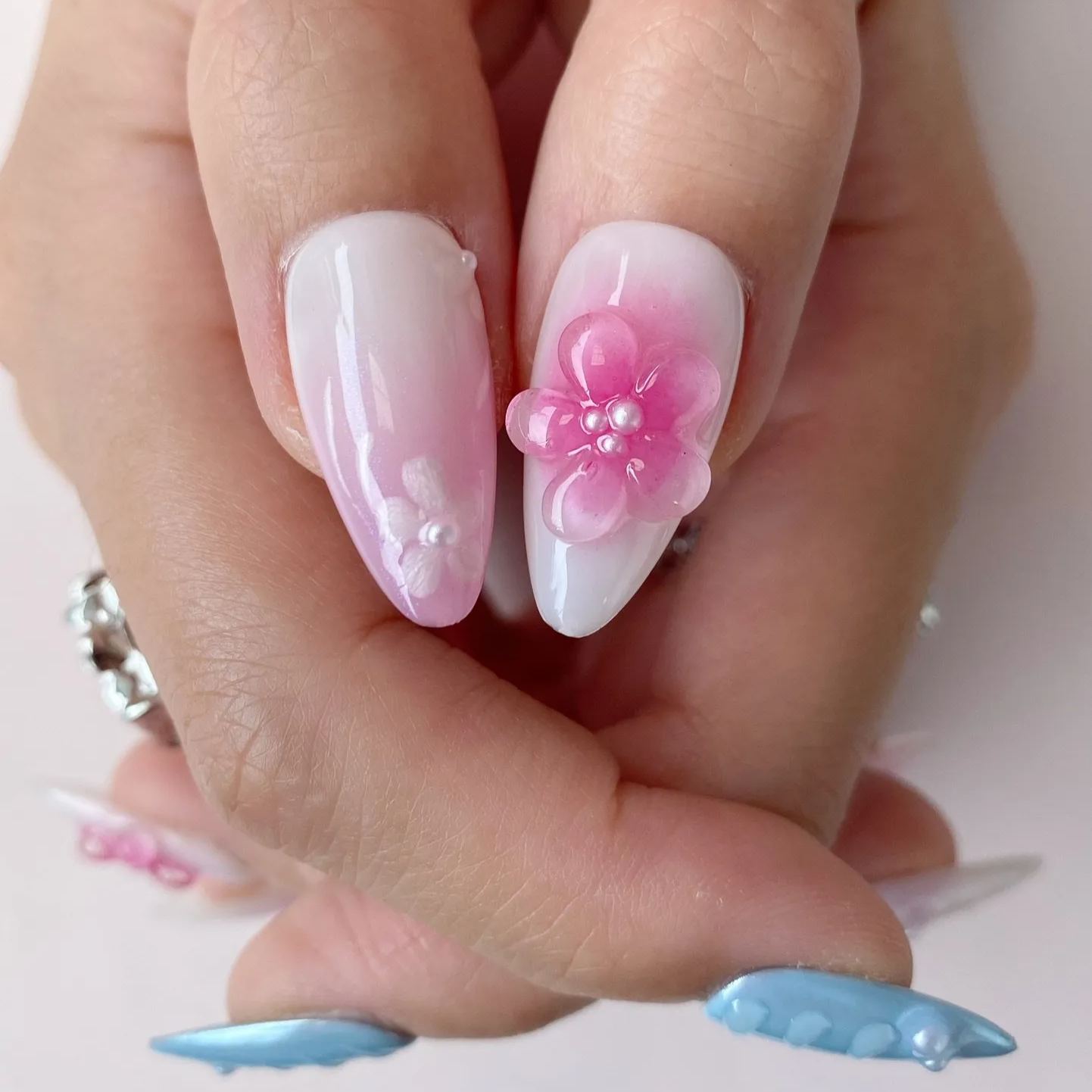 Blossom Gleam