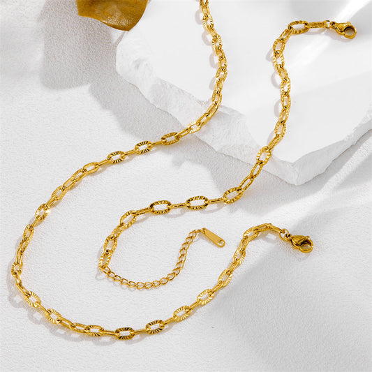 Ins-style embossed necklace 2025081207